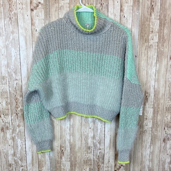 Free People Sunbrite Mock Neck Crop Sweater Size Small Women - Picture 4 of 13